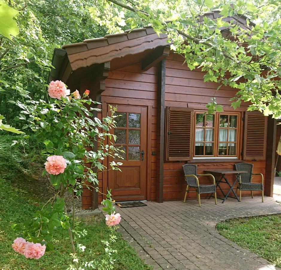 Landgasthof Gaensberg Wiesloch Exterior photo